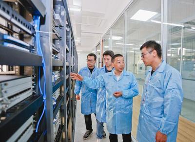 “小途安”拉出5G细分领域新秀 记上海欣诺通信技术股份董事长谢虎的通信技术研发之路